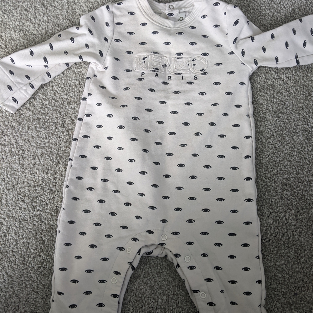 Kenzo White and Black Geometric Footies